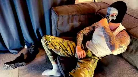 Justin online show from 12/05/24, 06:00