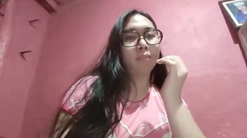 Snapshot of alluring_alicia chatting on 06/12/26, 10:14 Miss Alicia online show from 06/12/26, 10:14