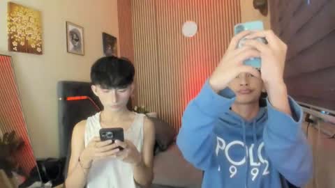 Snapshot of alluring_alpha chatting on 11/26/25, 12:55 kim and josh online show from 11/26/25, 12:55