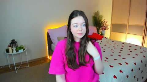 alluringeyess online show from 05/15/26, 06:09