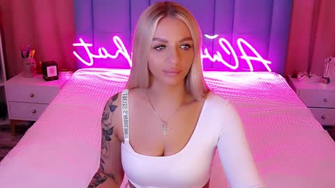 AlwaysHot online show from 12/29/24, 02:49