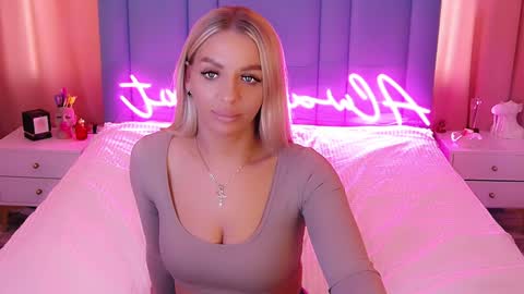 AlwaysHot online show from 01/20/25, 06:10