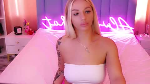 AlwaysHot online show from 02/21/25, 07:23