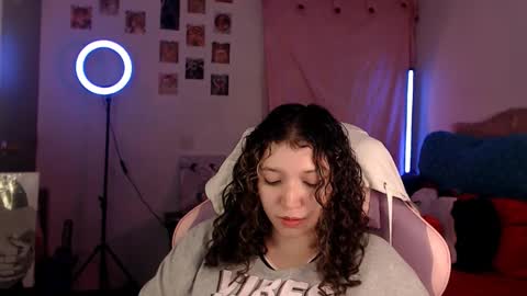 Snapshot of ally_donfort chatting on 02/09/26, 11:09 Ally online show from 02/09/26, 11:09