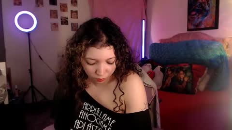 Snapshot of ally_donfort chatting on 02/20/26, 12:18 Ally online show from 02/20/26, 12:18