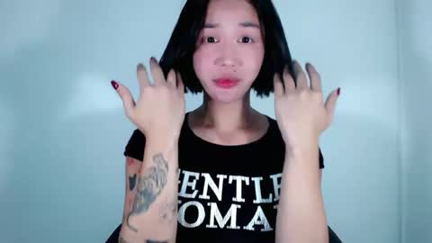 Snapshot of ally_monts chatting on 01/14/26, 11:53 ally_monts online show from 01/14/26, 11:53