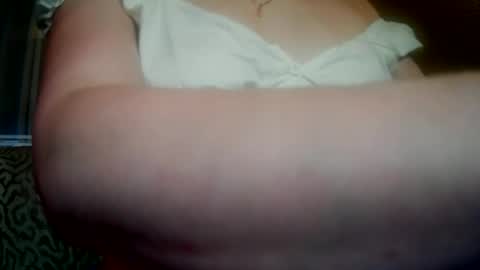 Snapshot of allycat4xoxo chatting on 06/27/26, 03:11 allycat4xoxo online show from 06/27/26, 03:11