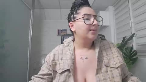         online show from 10/04/25, 04:38