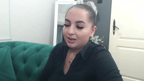         online show from 04/29/26, 06:25