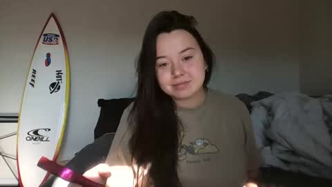 Snapshot of allylove2626 chatting on 10/29/25, 03:58 allylove2626 online show from 10/29/25, 03:58