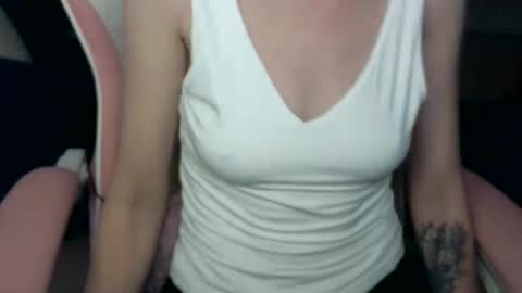Ally Girl In Her Ally World online show from 04/11/26, 03:22