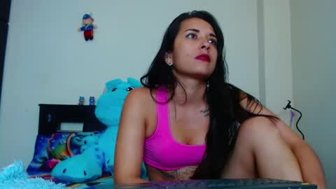 Snapshot of allyson_collins_ chatting on 12/03/25, 07:45 Allyson collins online show from 12/03/25, 07:45