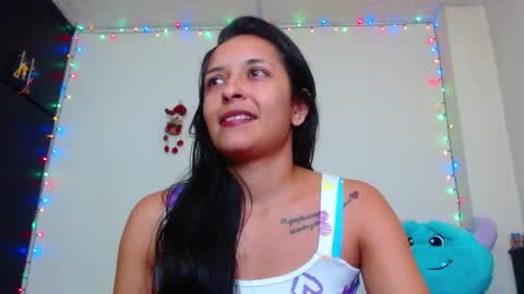 Snapshot of allyson_collins_ chatting on 01/05/26, 07:39 Allyson collins online show from 01/05/26, 07:39