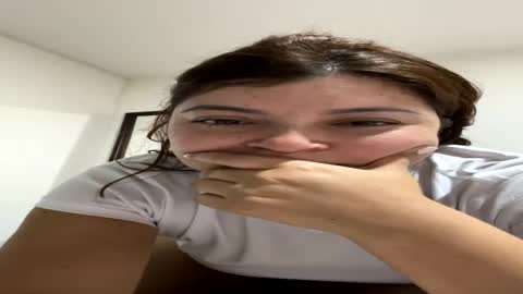 Snapshot of allysonh24 chatting on 05/23/26, 12:38 Allyson online show from 05/23/26, 12:38