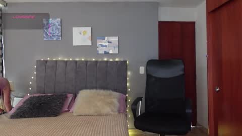 Snapshot of allysonsweett chatting on 03/24/26, 06:57 ANNA online show from 03/24/26, 06:57