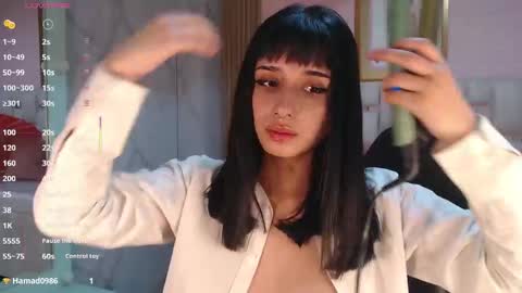 Allysa  online show from 09/30/25, 08:36