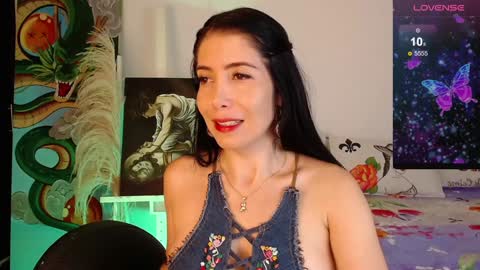 alma_art_ online show from 12/19/24, 11:35