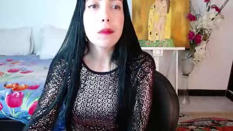 alma_art_ online show from 09/28/25, 12:16