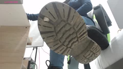 ALMA FENIX  online show from 03/03/25, 12:05