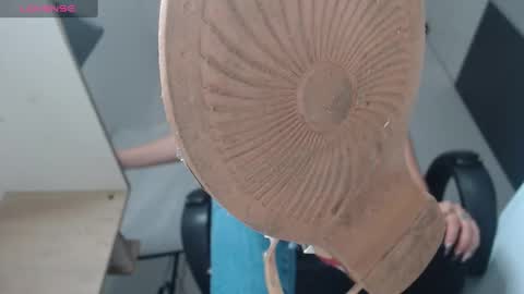 ALMA FENIX  online show from 03/04/25, 03:15