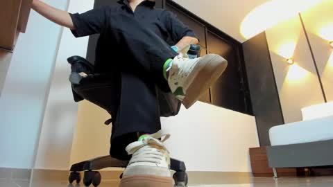 ALMA FENIX  online show from 09/15/25, 12:38