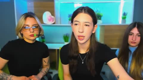 Snapshot of alma_heart chatting on 04/09/26, 11:48 alma heart online show from 04/09/26, 11:48