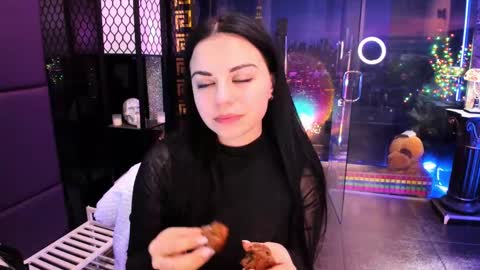 Alma online show from 02/28/25, 10:41