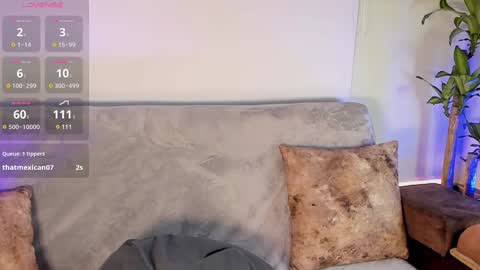 Snapshot of almaahotxxx chatting on 03/08/25, 09:06 almaahotxxx online show from 03/08/25, 09:06