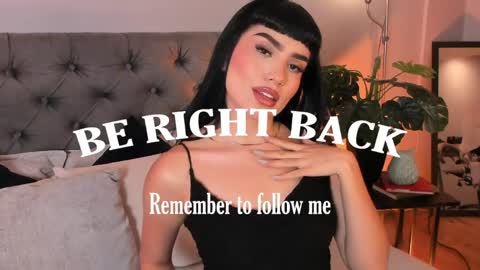 Mia online show from 04/29/26, 12:53