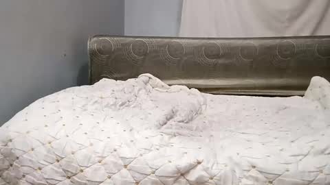 Snapshot of almacia chatting on 03/25/26, 05:24 almacia online show from 03/25/26, 05:24