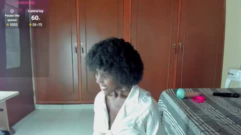 Snapshot of almasaennz chatting on 03/08/25, 08:25 online show from 03/08/25, 08:25