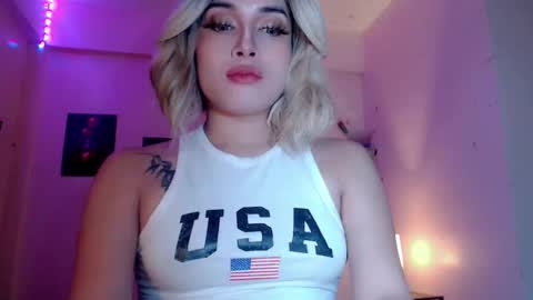 Snapshot of almee24 chatting on 04/09/26, 09:26 KIM online show from 04/09/26, 09:26