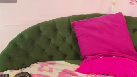 ALMENDRAEVANS online show from 01/13/25, 02:42