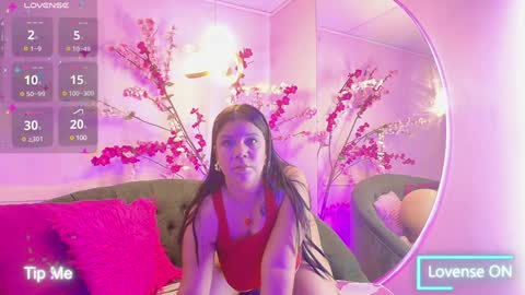 ALMENDRAEVANS online show from 02/01/25, 11:21