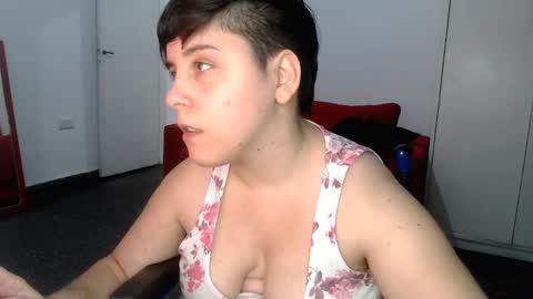 Almond online show from 12/11/24, 11:21