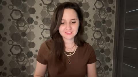 Anna online show from 10/10/25, 09:14