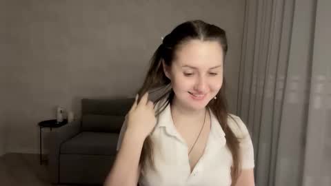 Anna online show from 11/22/25, 01:15