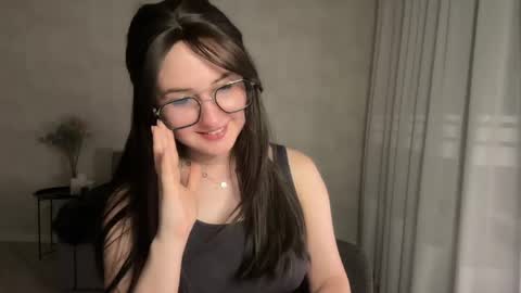 Anna online show from 05/07/26, 08:58