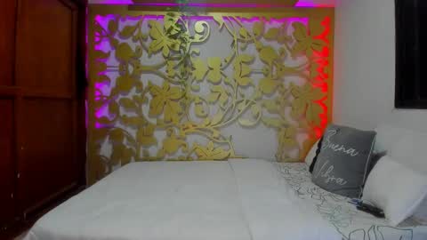 STEPHAN  online show from 10/28/25, 10:41