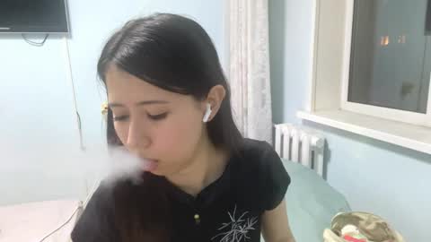 Snapshot of alonajessop chatting on 04/02/26, 11:19 Emily online show from 04/02/26, 11:19