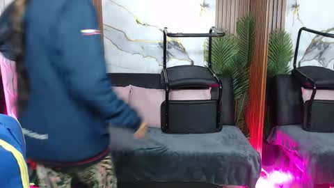 Snapshot of alonddra_tay chatting on 04/20/26, 11:35 alonddra_tay online show from 04/20/26, 11:35
