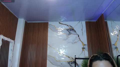 Snapshot of alonddra_tay chatting on 05/06/26, 11:26 alonddra_tay online show from 05/06/26, 11:26