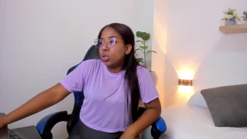 A L O N D R A online show from 05/22/26, 07:52
