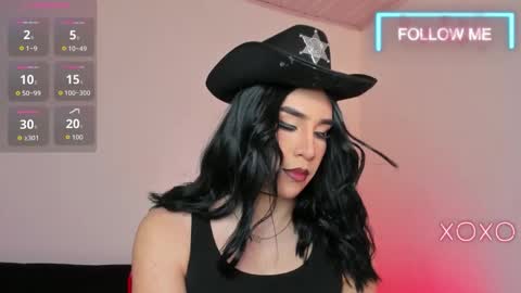 Hazel Bowie online show from 02/11/26, 09:09