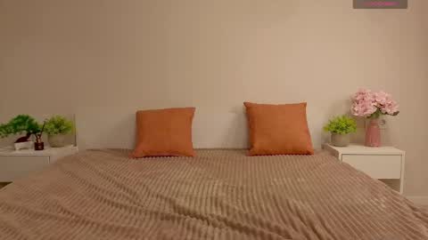 Alorenna online show from 05/12/26, 04:37