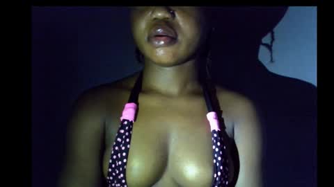 Snapshot of alosexy_bae chatting on 11/22/25, 08:46 alo online show from 11/22/25, 08:46