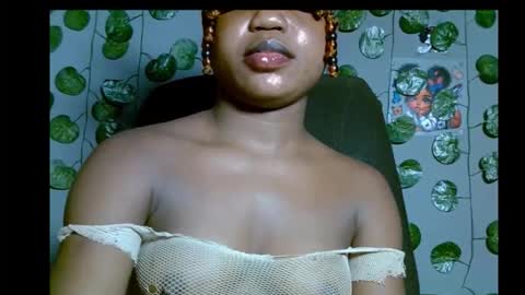 Snapshot of alosexy_bae chatting on 02/17/26, 06:36 alo online show from 02/17/26, 06:36