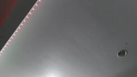 Snapshot of alotacat chatting on 10/21/25, 07:58 alotacat online show from 10/21/25, 07:58