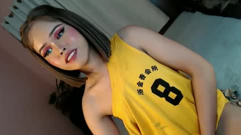 Snapshot of alove_too_last chatting on 03/07/25, 05:49 LEXY online show from 03/07/25, 05:49