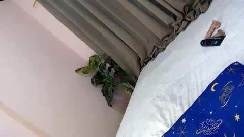 Snapshot of alove_too_last chatting on 03/28/26, 01:54 LEXY online show from 03/28/26, 01:54